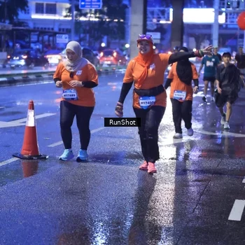 Runner Photo 7929914