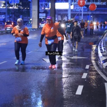 Runner Photo 7929930