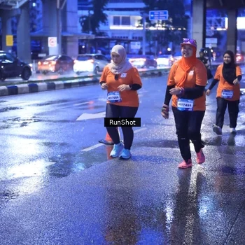 Runner Photo 7929934