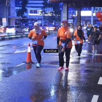 Runner Photo 7929938