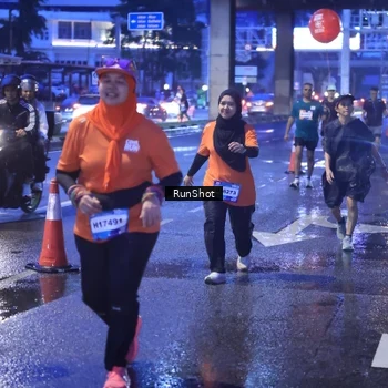 Runner Photo 7929940