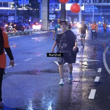 Runner Photo 7929961