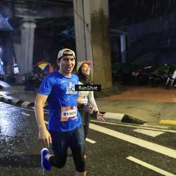 Runner Photo 7929978