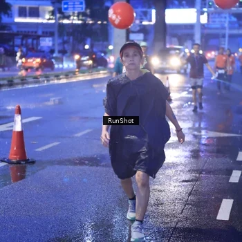 Runner Photo 7929983