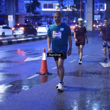 Runner Photo 7930002