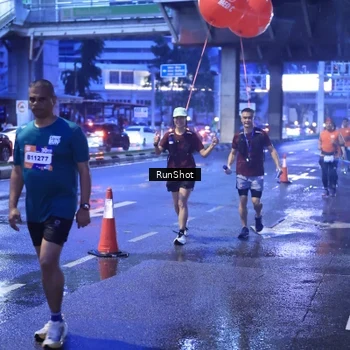 Runner Photo 7930013