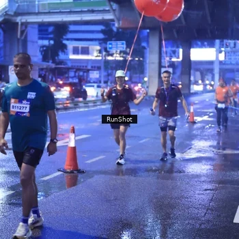 Runner Photo 7930014