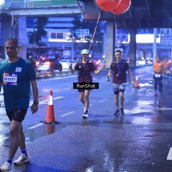 Runner Photo 7930017