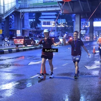 Runner Photo 7930037
