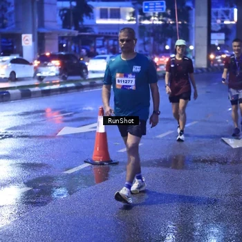 Runner Photo 7930038