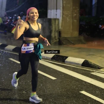 Runner Photo 7930043