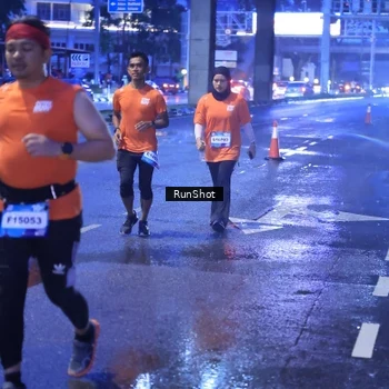 Runner Photo 7930062