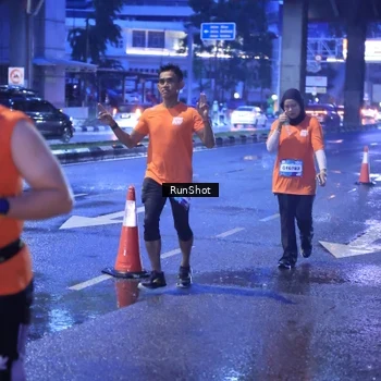 Runner Photo 7930067