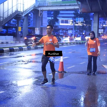 Runner Photo 7930073