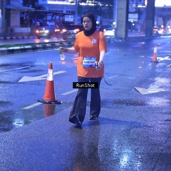 Runner Photo 7930086