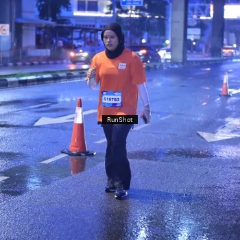 Runner Photo 7930089