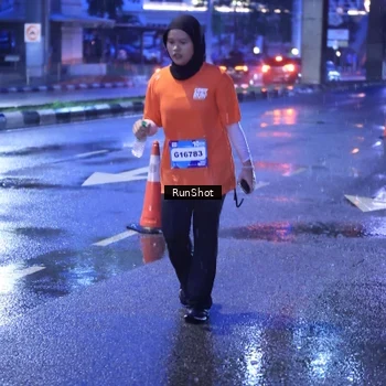 Runner Photo 7930095