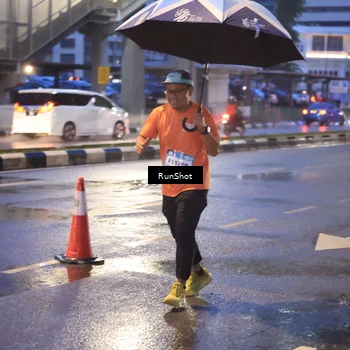 Runner Photo 7930202
