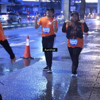 Runner Photo 7930204