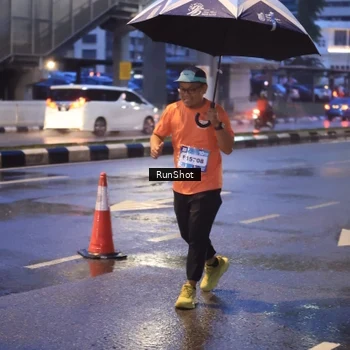 Runner Photo 7930205