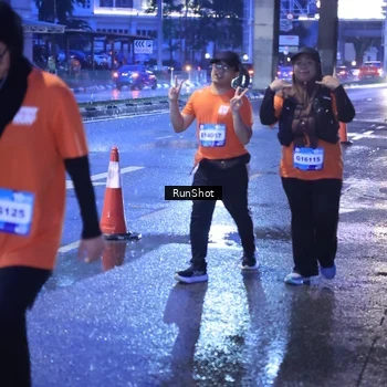 Runner Photo 7930207