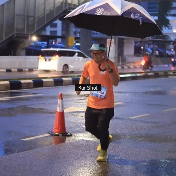 Runner Photo 7930208