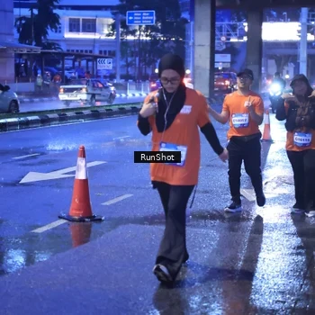 Runner Photo 7930211
