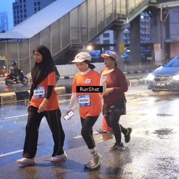 Runner Photo 7930233