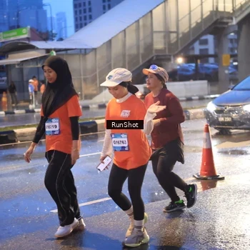 Runner Photo 7930241
