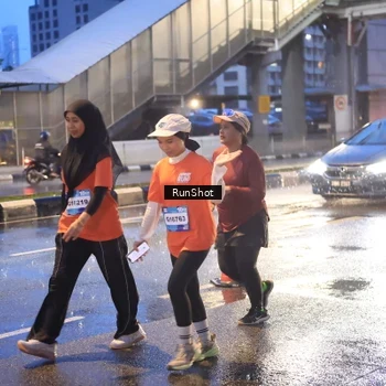 Runner Photo 7930242