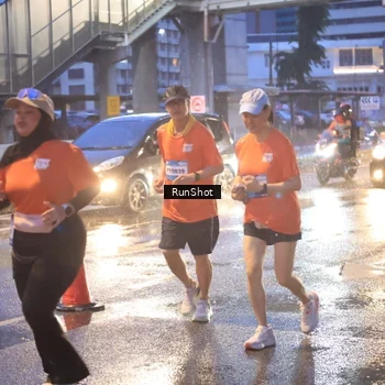 Runner Photo 7930266