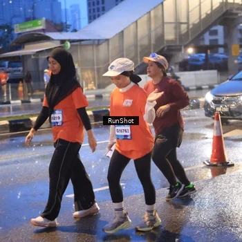 Runner Photo 7930273