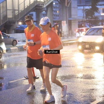 Runner Photo 7930282