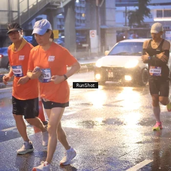 Runner Photo 7930284