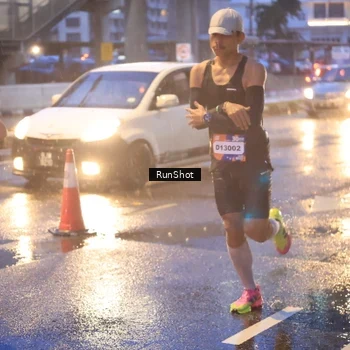 Runner Photo 7930294