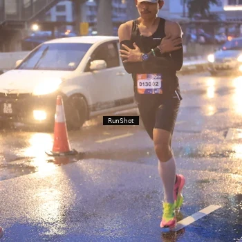 Runner Photo 7930295