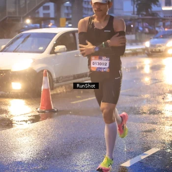 Runner Photo 7930298