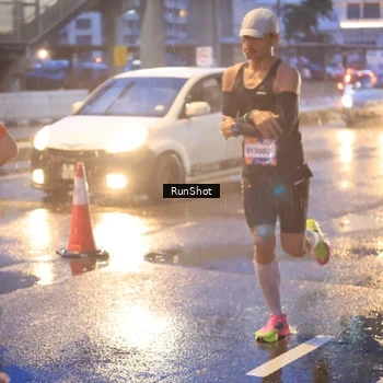 Runner Photo 7930314