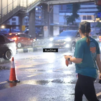 Runner Photo 7930341