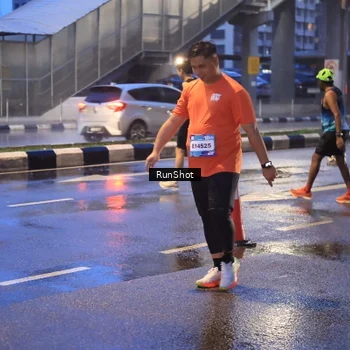 Runner Photo 7930377