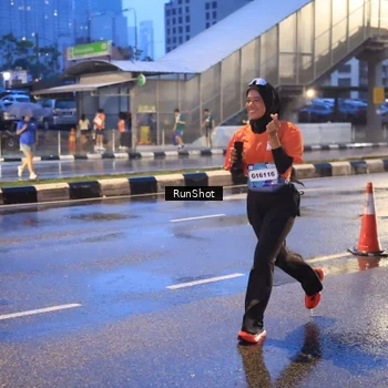 Runner Photo 7930392