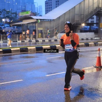 Runner Photo 7930394