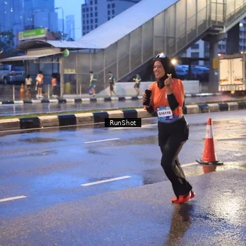Runner Photo 7930399