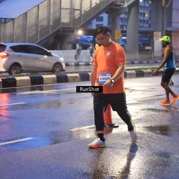 Runner Photo 7930402