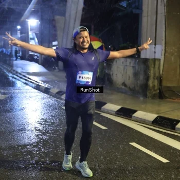 Runner Photo 7930517