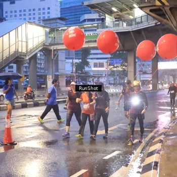 Runner Photo 7930534