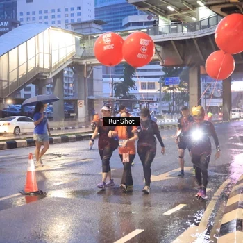 Runner Photo 7930544