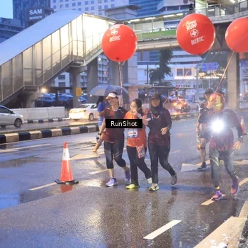 Runner Photo 7930558