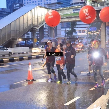 Runner Photo 7930560