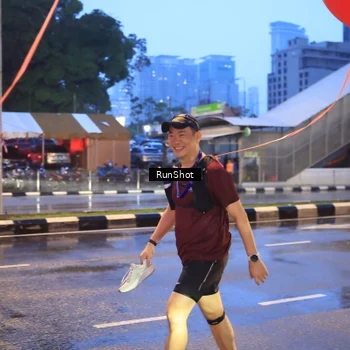 Runner Photo 7930597